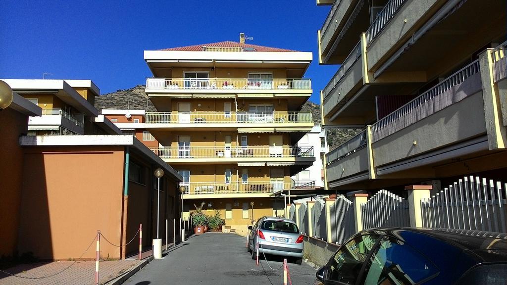 Appartamento Giusy Ventimiglia Buitenkant foto