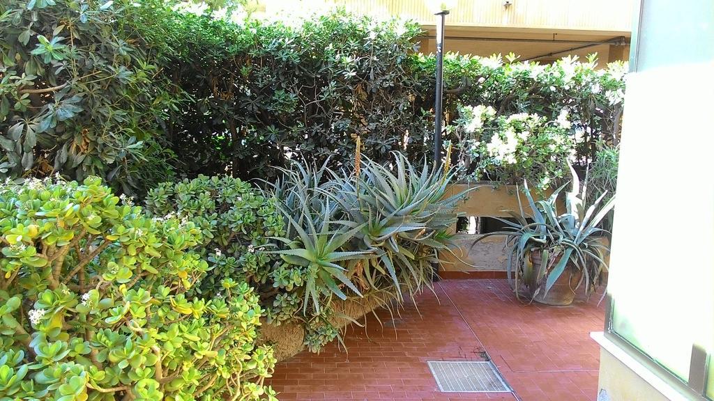 Appartamento Giusy Ventimiglia Buitenkant foto