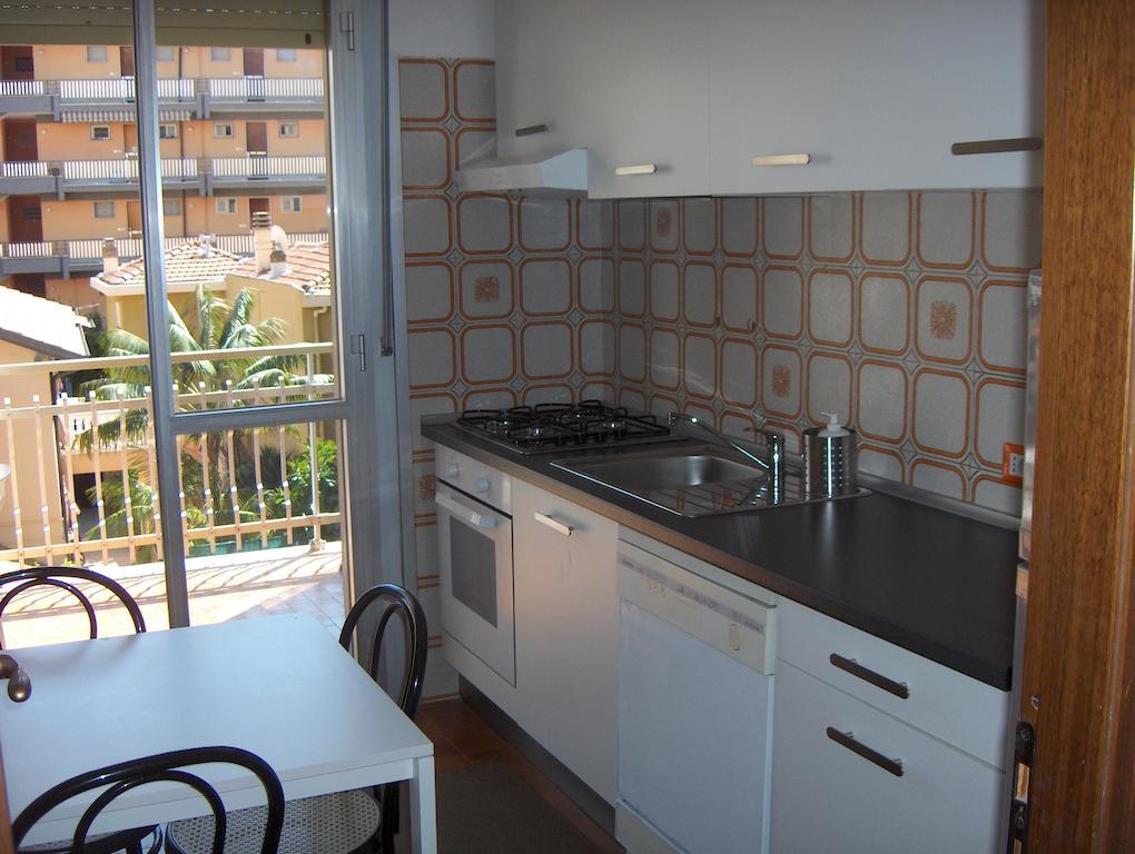 Appartamento Giusy Ventimiglia Kamer foto