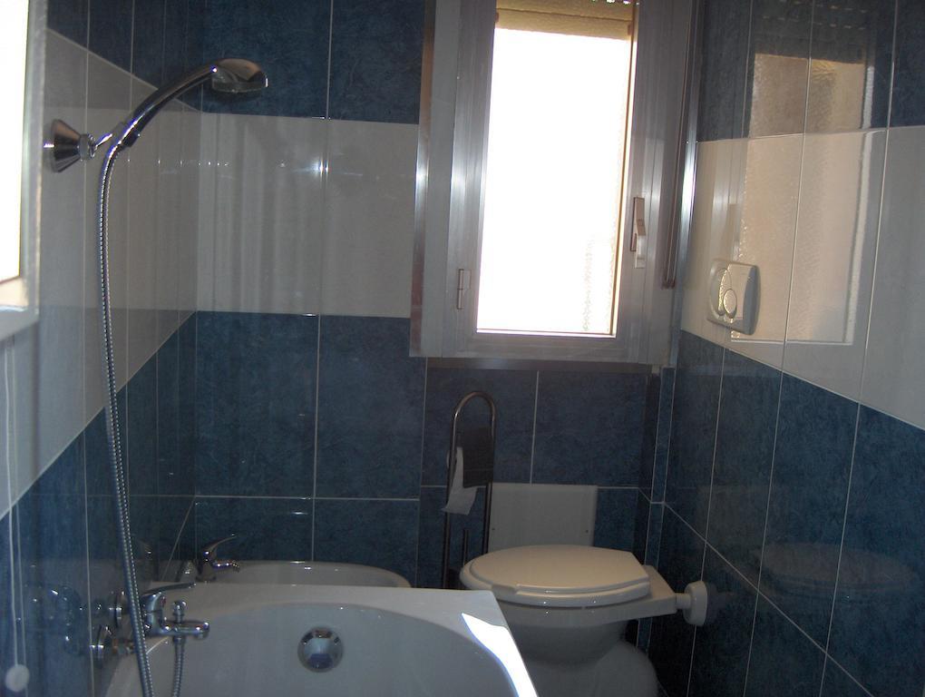 Appartamento Giusy Ventimiglia Buitenkant foto